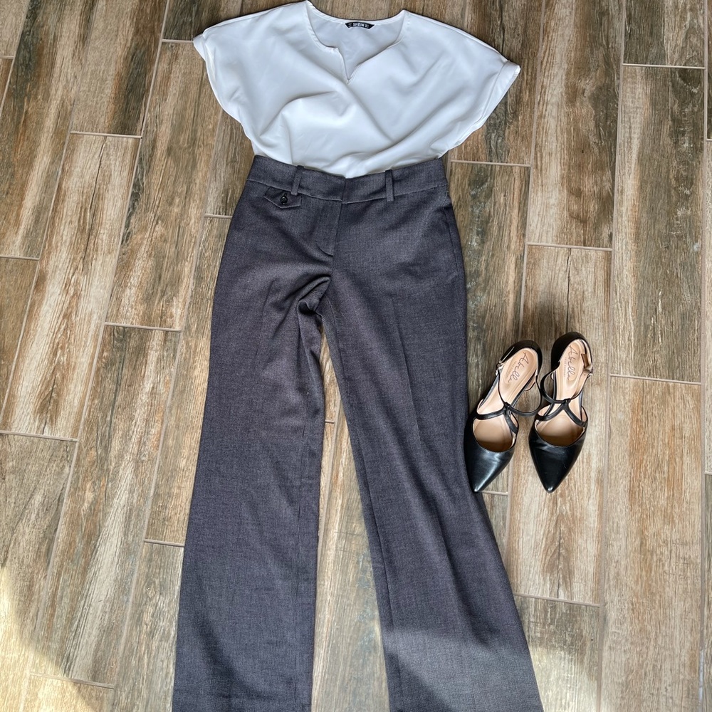 SOLD 3 for $30 Ann Taylor Black Patterned Pants